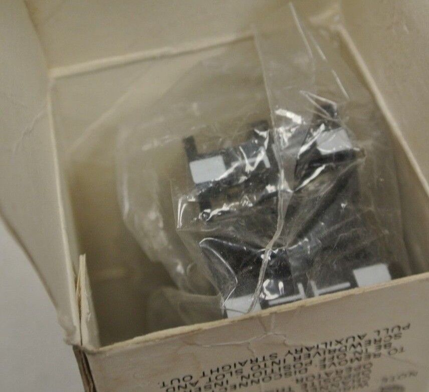 LOT of 3 - ALLEN-BRADLEY AUXILIARY CONTACTS - 1 each 595-AA, 595-BB, 595-B