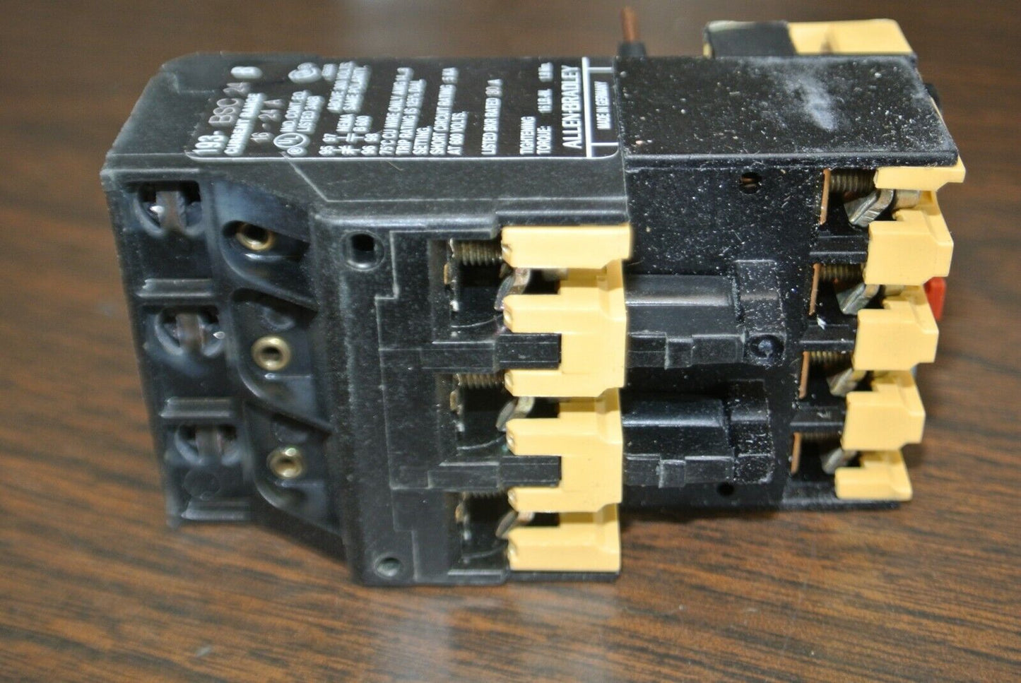 ALLEN-BRADLEY 193-BSC24 / BIMETALLIC OVERLOAD RELAY / 16-24A / NEW SURPLUS