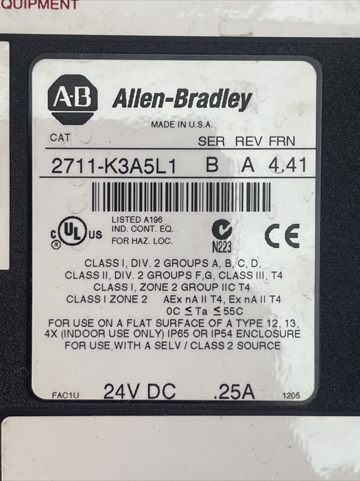 ALLEN BRADELY 2711-K3A5L1 PANEL VIEW 300 SER B REV A FRN 4.41 24VDC 0.25A