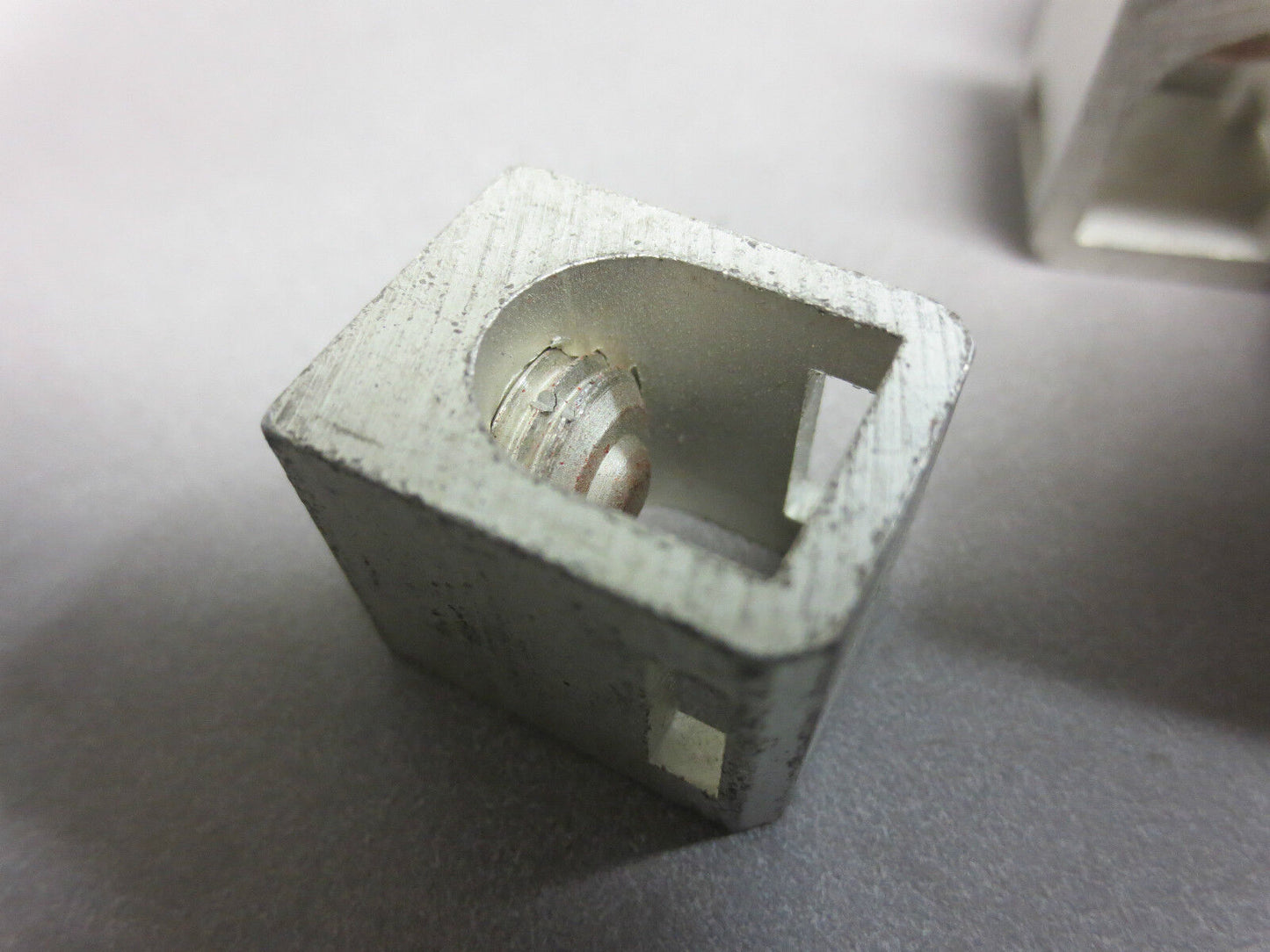 GE AEG10, MODEL 1 BONDED EQUIPMENT GROUND KIT - NEW SURPLUS, BUT 1 PIECE MISSING