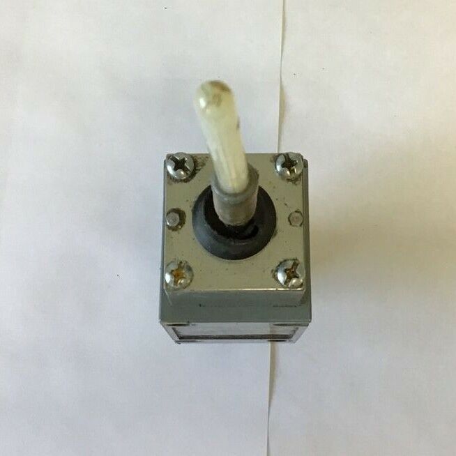 ALLEN BRADLEY 802T-WSP OILTIGHT LIMIT SWITCH SER.J