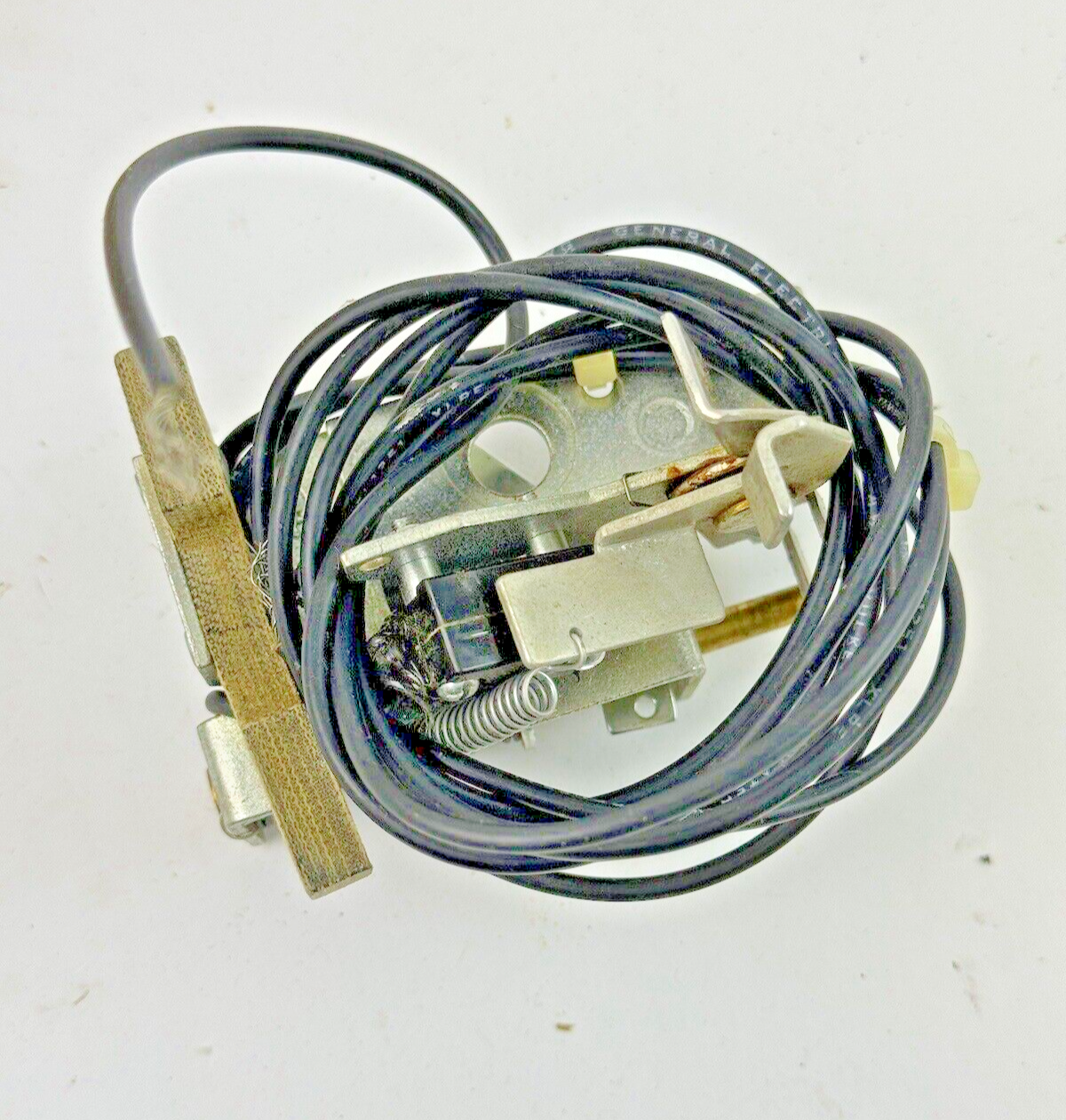 GE - TKMASTA9RL - SHUNT TRIP - 48 VDC - TKMA - NEW