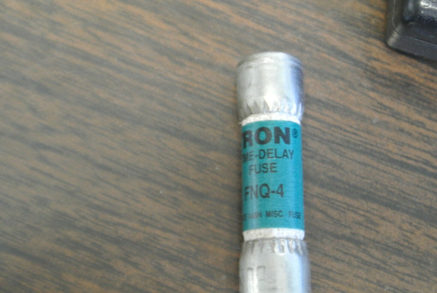 LOT of 3 / BUSS FNQ-4 TIME-DELAY FUSE 4A / 500V / NEW SURPLUS