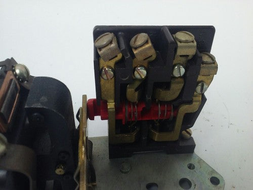 CLARK 713UG-76 713UGD AC PNEUMATIC TIMING RELAY 120V 60HZ 10A 600V TYPE PMT 5