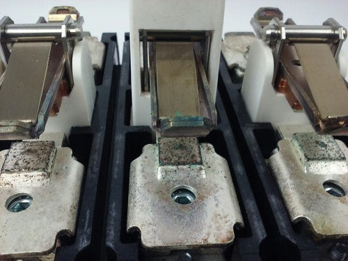 ABB EH450 CONTACTOR, 600V, 3PH, 525A, 400H.P., 3P, 355KW, EH, USED11