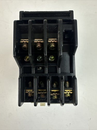 FUJI STARTER 4NC0F0#10 SC-0 3PH 5HP 600VAC COIL 100-110V 60HZ SZ-Z5 TR-0N8