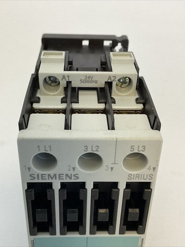 SIEMENS 3RT10261AC20 CONTACTOR 35A 600VAC 20HP 3POLE COIL 24V 50/60HZ6