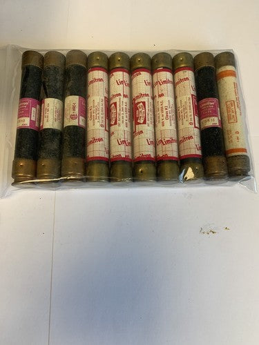 Lot of 10 Assorted 10A 600V Fuses0