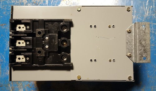 GE THFP361L TYPE QMR FUSIBLE PANELBOARD SWITCH 3P 30A 600V 20HP NO HARDWARE4