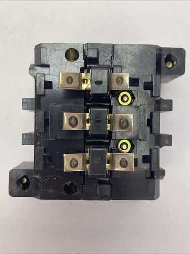 SQUARE D 8903 SM02 LIGHTING CONTACTOR SER A 30AMP 600VAC 250VDC COIL 120V 60HZ6