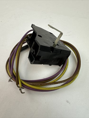 GE TFKBAAR BELL ALARM SWITCH F225 C/B ACCESSORY 5A 240VAC5