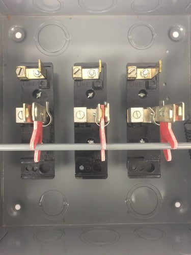 FPE 7632 TYPE LD SAFETY SWITCH 60AMP 250VDC 240VAC 3 POLE 10-15HP 9