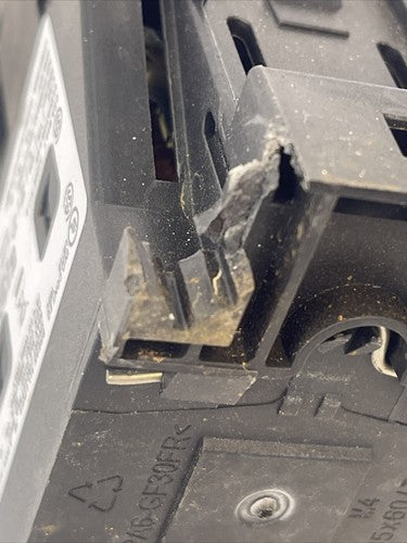 SIEMENS 3RT2026-1BB40 CONTACTOR 600VAC 35A 20HP COIL 24VDC6