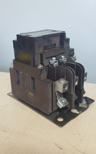 Cutler Hammer Contactor C10DN32