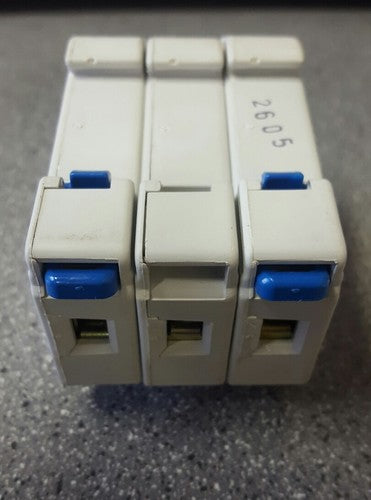 Ferraz Shawmut USCC3, M217522, Fuse Holder 30A 600V M217522, USED3