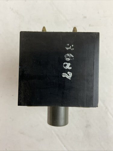 HUBBELL 28316-000 PBP PUSHBUTTON INSERT MULTI-SPEED / PLUG-IN 480VAC 1.5A 250VDC5