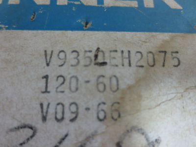 SKINNER V935LEH2075 V9-SERIES SOLENOID VALVE 4-WAY - 20W 75psi 120V NEW SURPLUS6