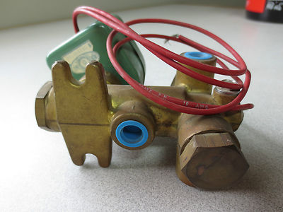 ASCO 8300A1RG SOLENOID VALVE - 110/120 50/60 1/4" PIPE 20W 150psi - NEW SURPLUS5