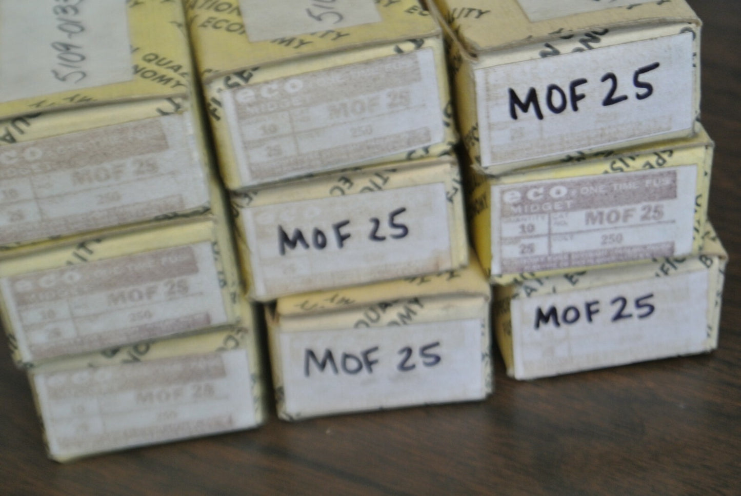 BOX of 10 / ECONOMY / FPE MOF-25 MIDGET ONE-TIME FUSE / 25A / 250V6