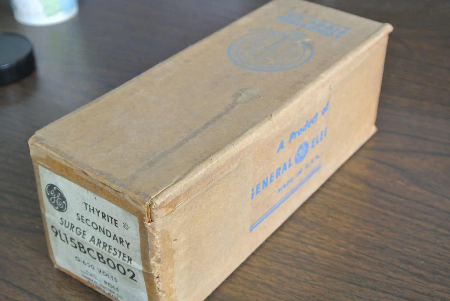 GE 9L15BCB002 THYRITE SECONDARY SURGE ARRESTOR, 0-650V, 2-POLE - NEW SURPLUS8