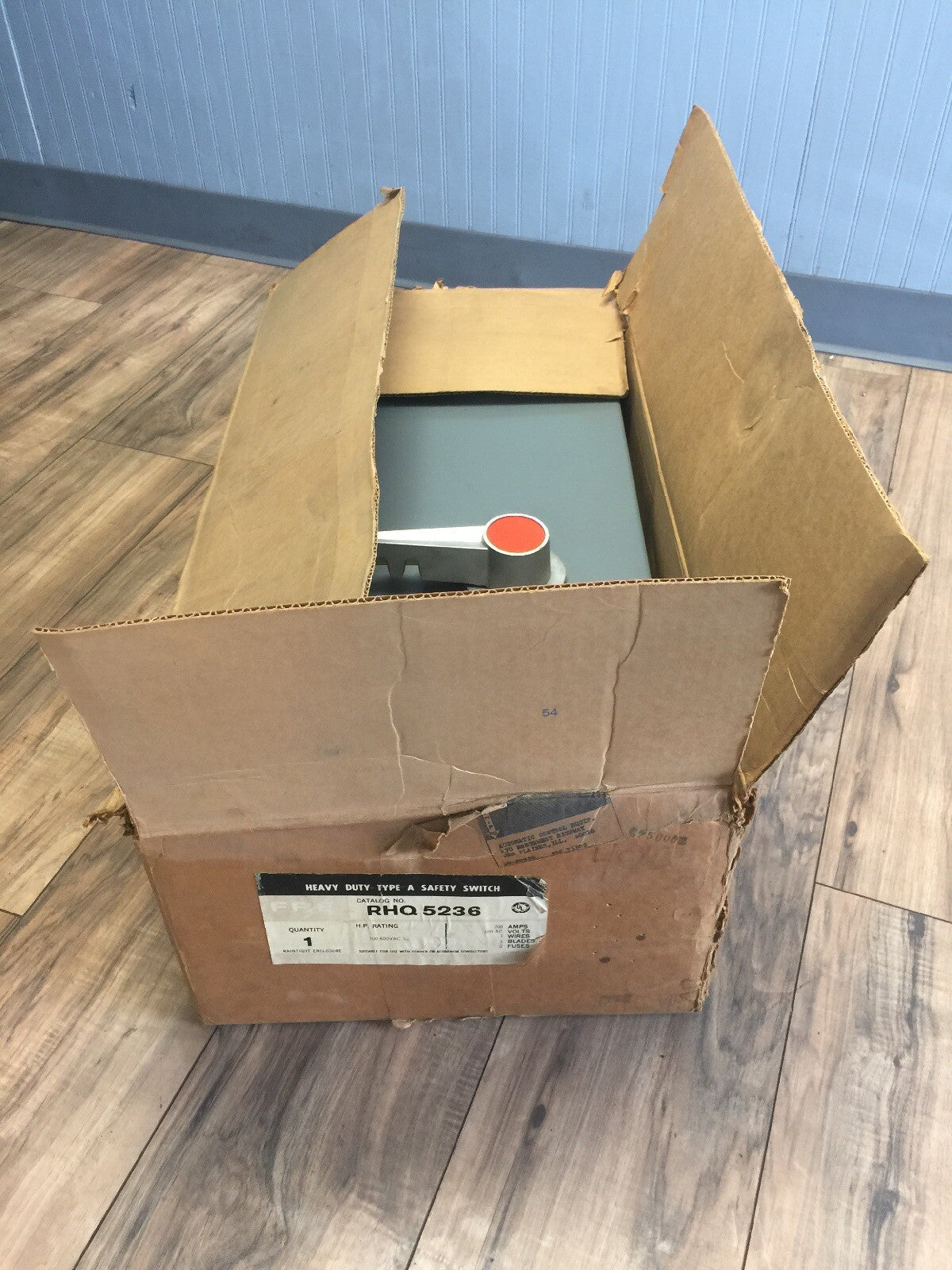 FPE RHQ5236 HEAVY DUTY TYPE A SAFETY SWITCH NON-FUSIBLE 200A 600VAC RAINTIGHT 11