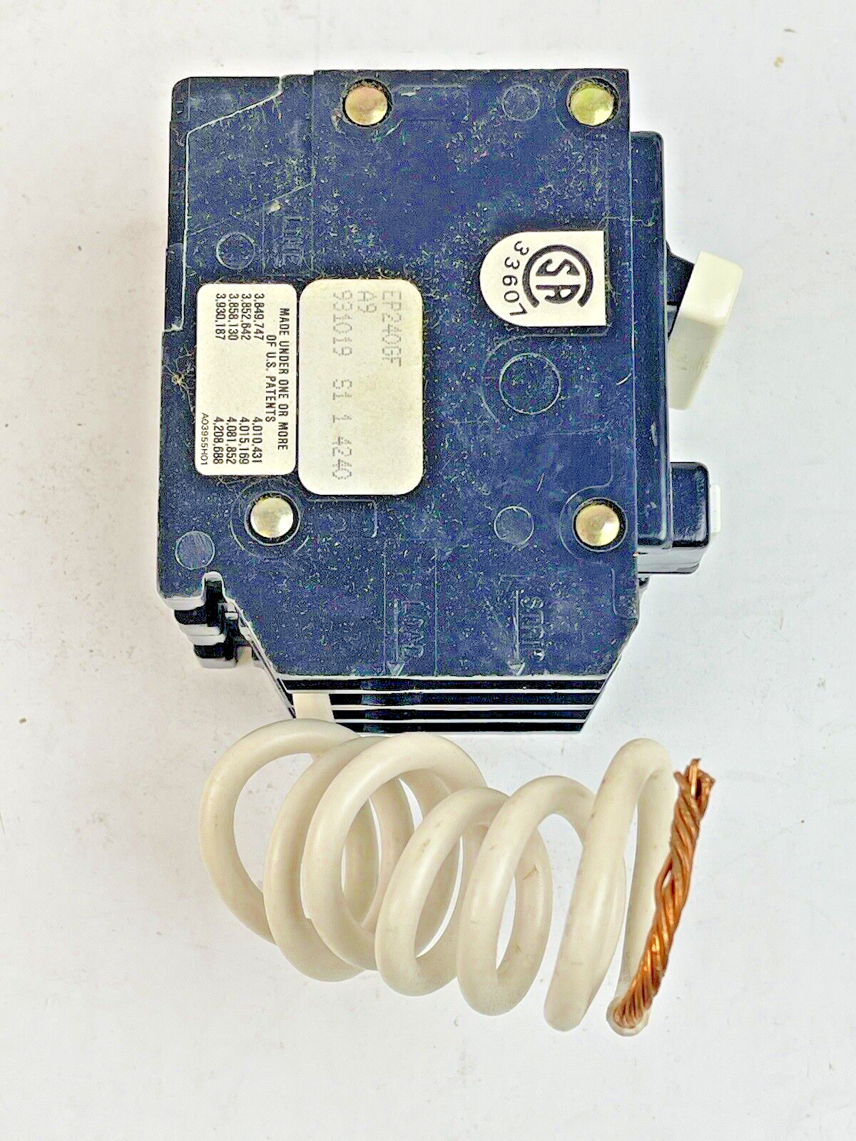 CROUSE-HINDS - EP240GF - 1" PER POLE, 40 A, 240 VAC-GROUND FAULT CIRCUIT BREAKER6