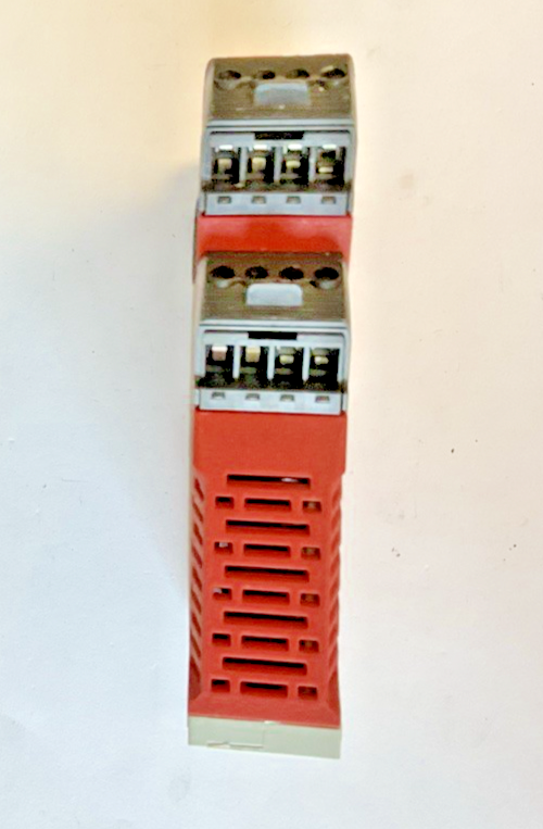 ALLEN BRADLEY 440R-S12R2 SAFETY RELAY SER.A 202 24VDC GSR SI8