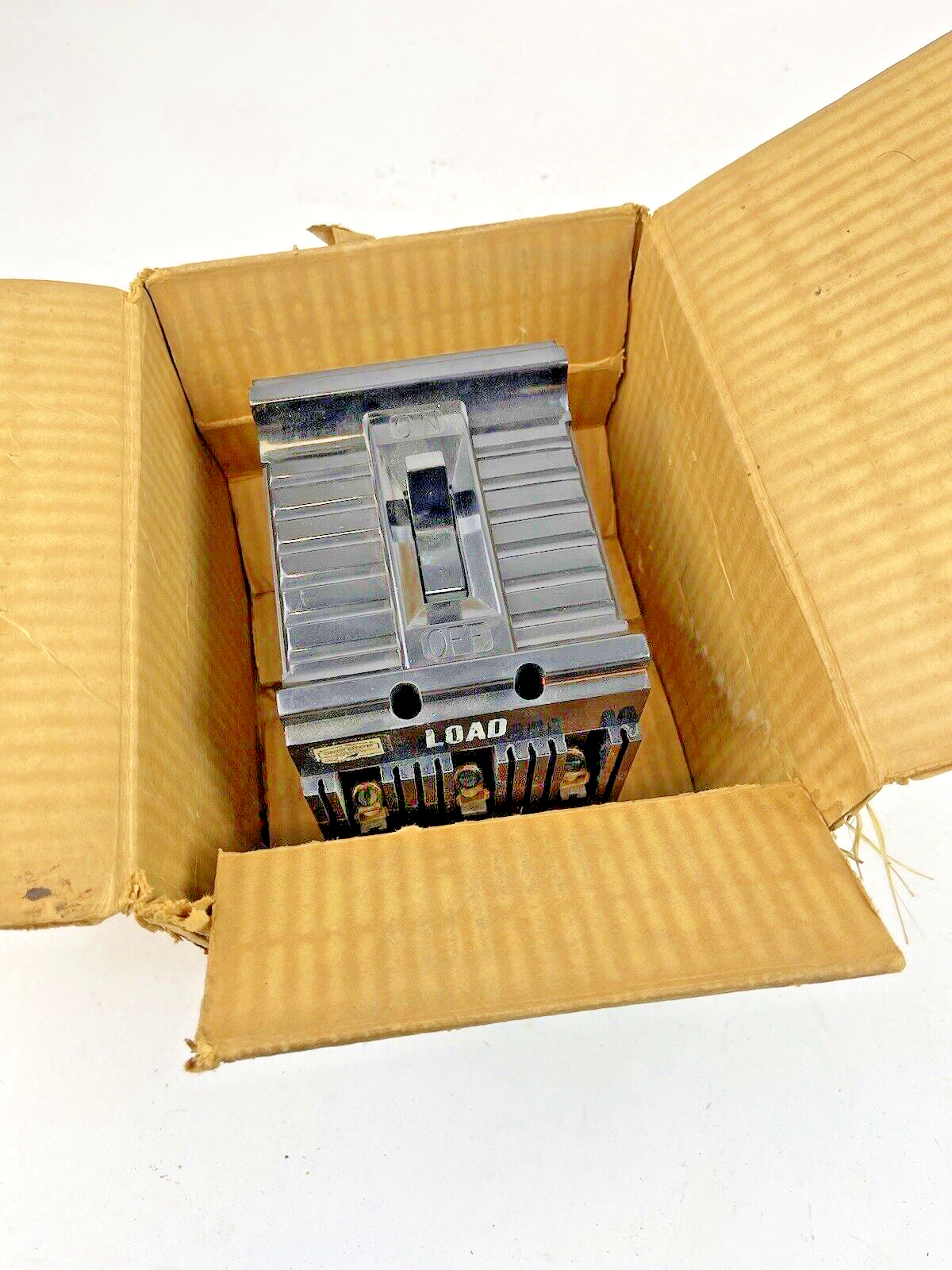 FEDERAL PACIFIC - 2320 - 3 POLE, 20A, 240 VAC AB CIRCUIT BREAKER - FPE4