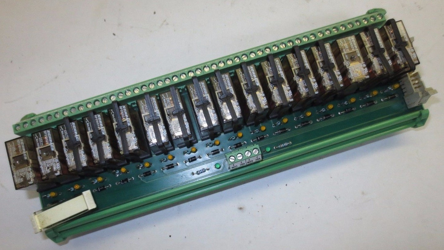 PHOENIX CONTACT 2965208 / UMK-16 RELS/KSR-G24/21/E/SLC OUTPUT EXTENSION MODULE0