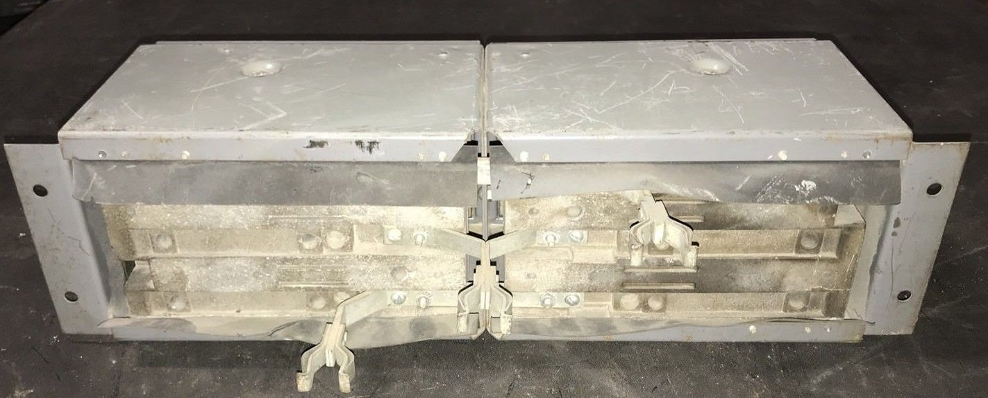 Square D QMB-3206-T Saflex Unit 60 amp, 3-pole, 240 VAC QMB3206T twin 3