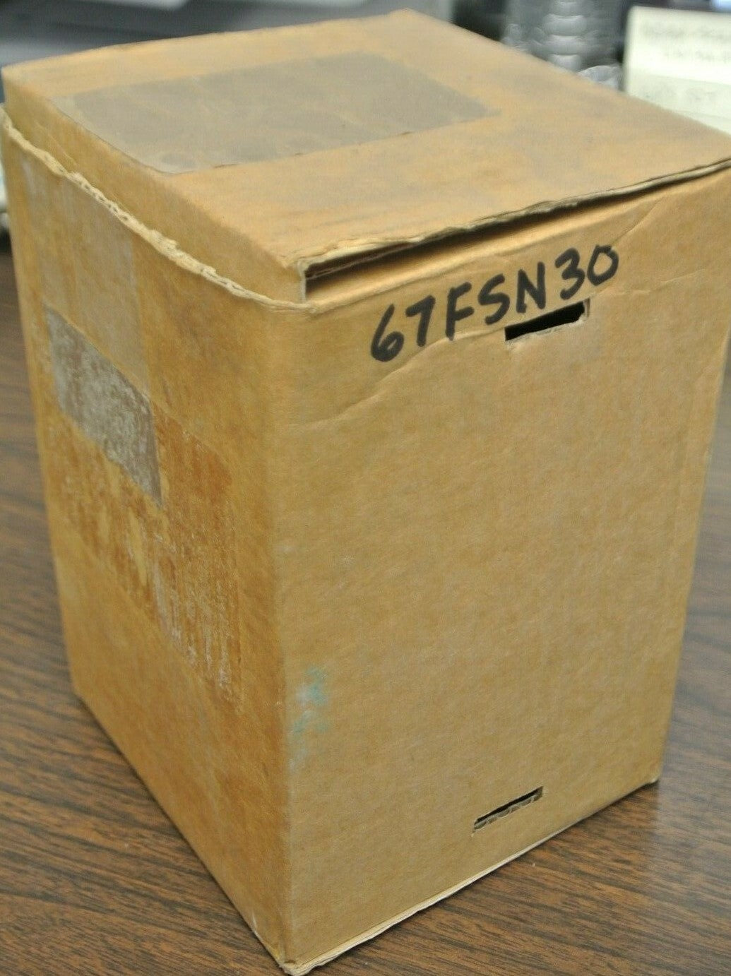 BRYANT 67FSN30 FUSED DISCONNECT SWITCH / 30A / 3-POLE / 600VAC / NEW SURPLUS7