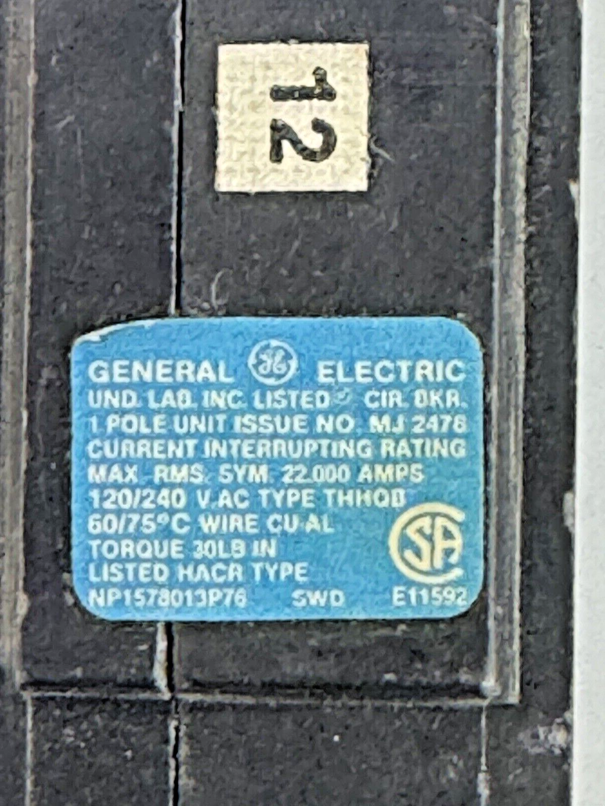 GE **LOT OF 3** THHQB1115 - CIRCUIT BREAKER - 1 POLE, 15 A, 240 VAC8