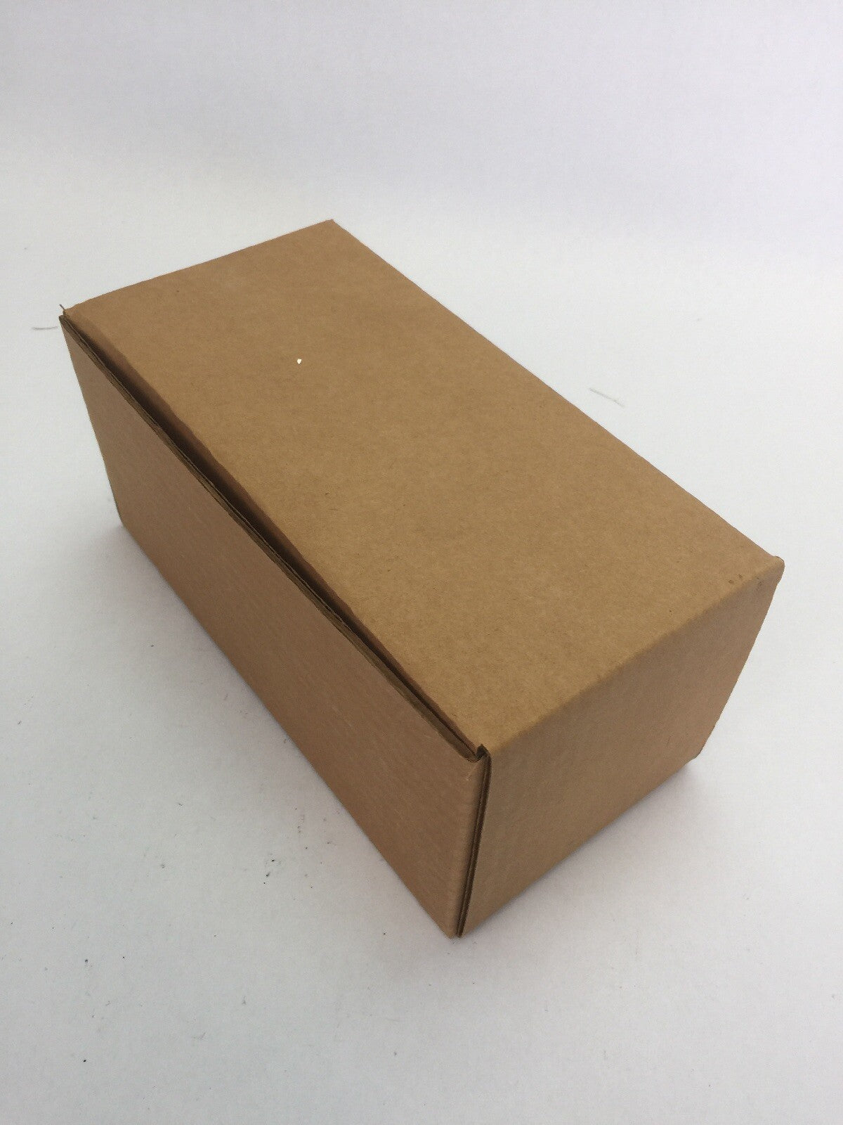 HUBBELL 330P7W PLUG WATERTIGHT PIN & SLEEVE 30A 480VAC 2 POLE 3 WIRE GROUNDING 2