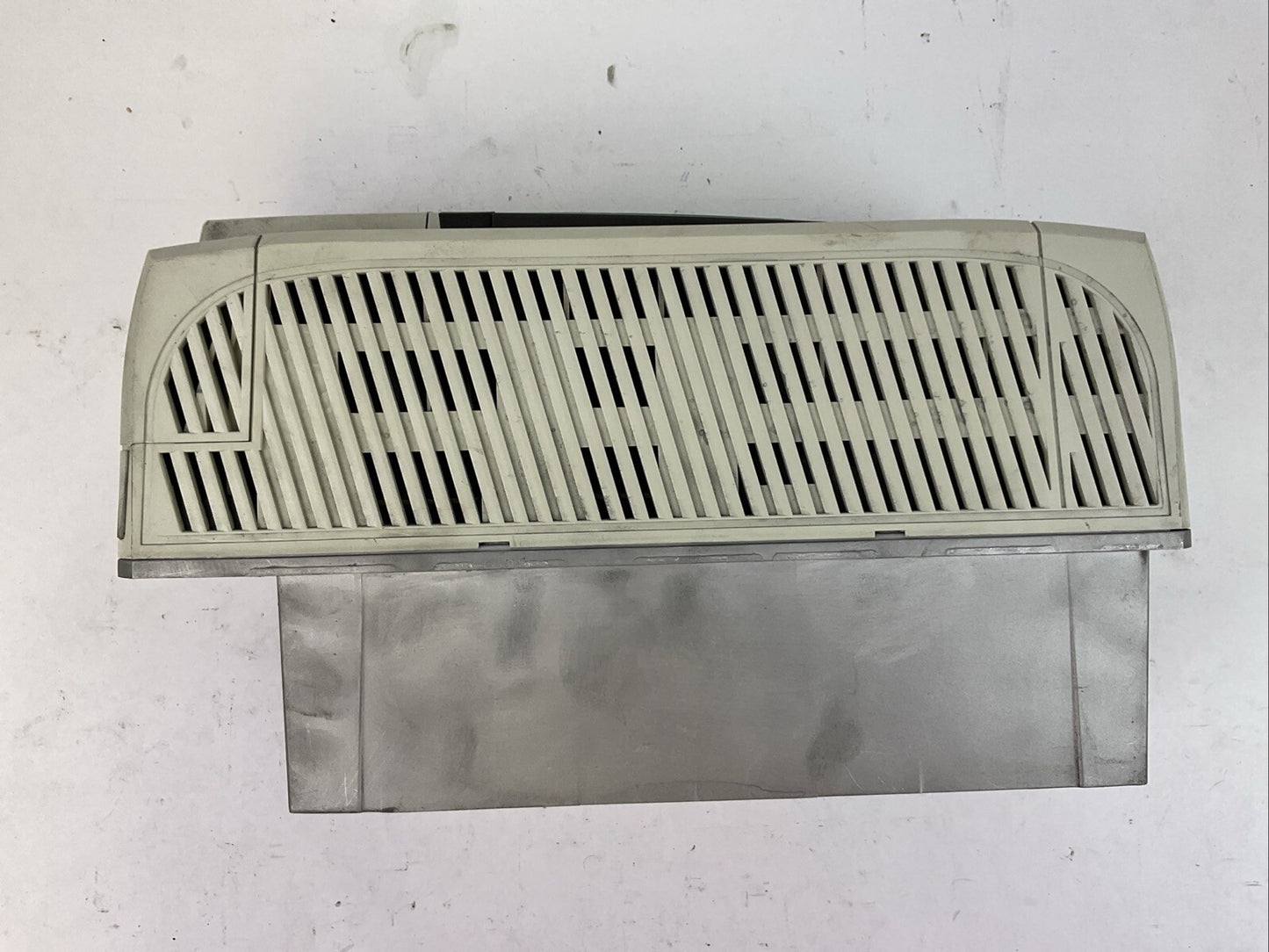 EMERSON CONTROL TECHNIQUES SP2402 UNIDRIVE INPUT 380-480V OUTPUT 0-480V 16.5/21A6