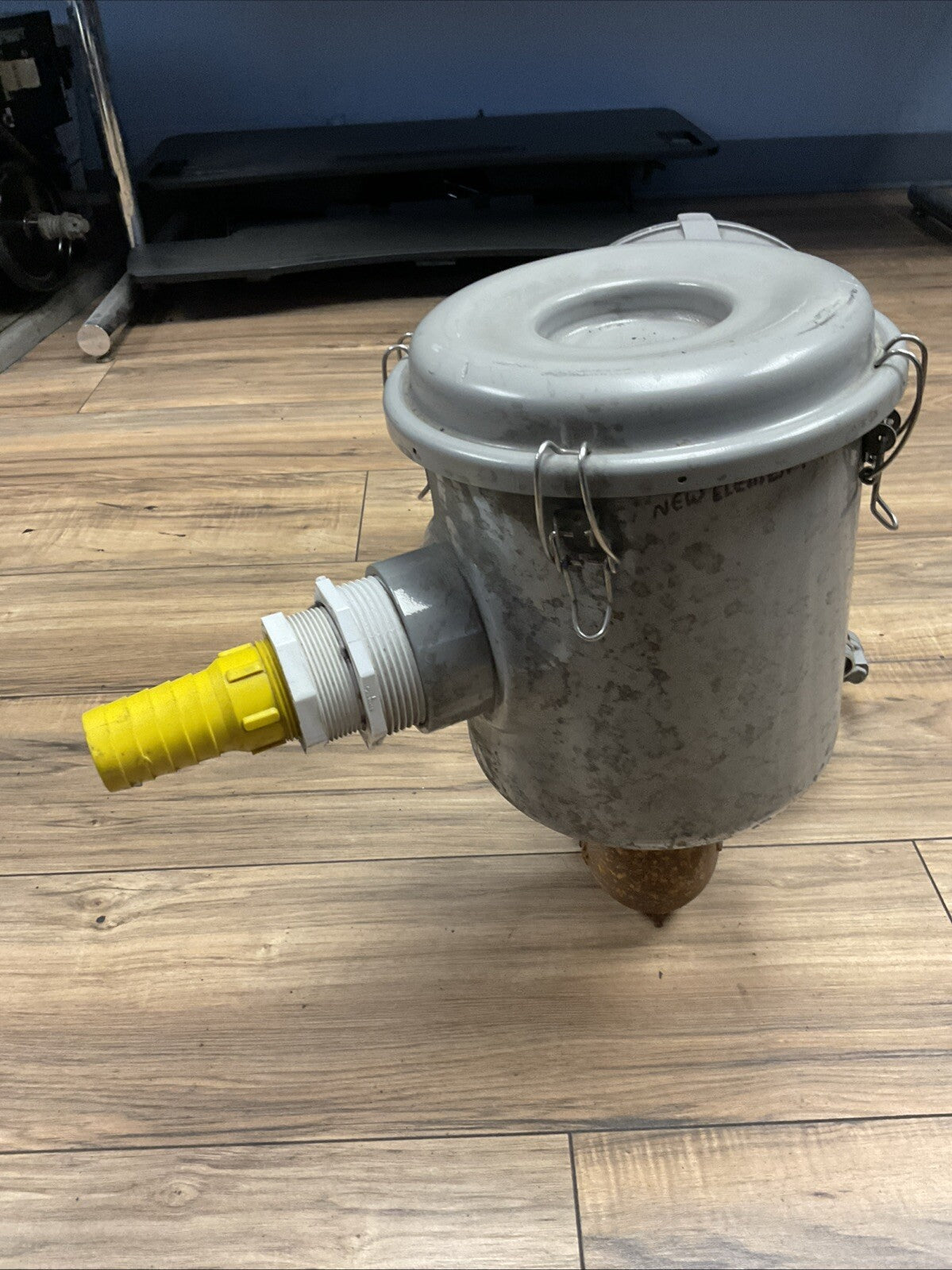 FUJI VFC400A-7W RING COMPRESSOR 3PH 2POLE 50/60HZ 460V 1.1HP CSL-851-250HC6