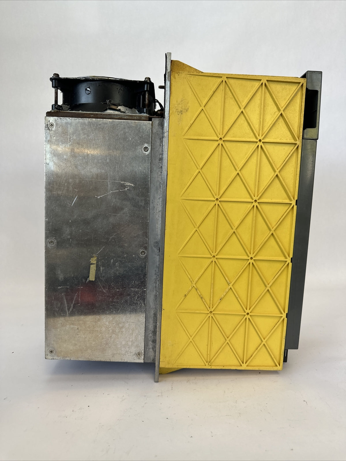 FANUC A06B-6087-H126 POWER SUPPLY INPUT 200-230VAC OUTPUT 283-325VDC SER D6