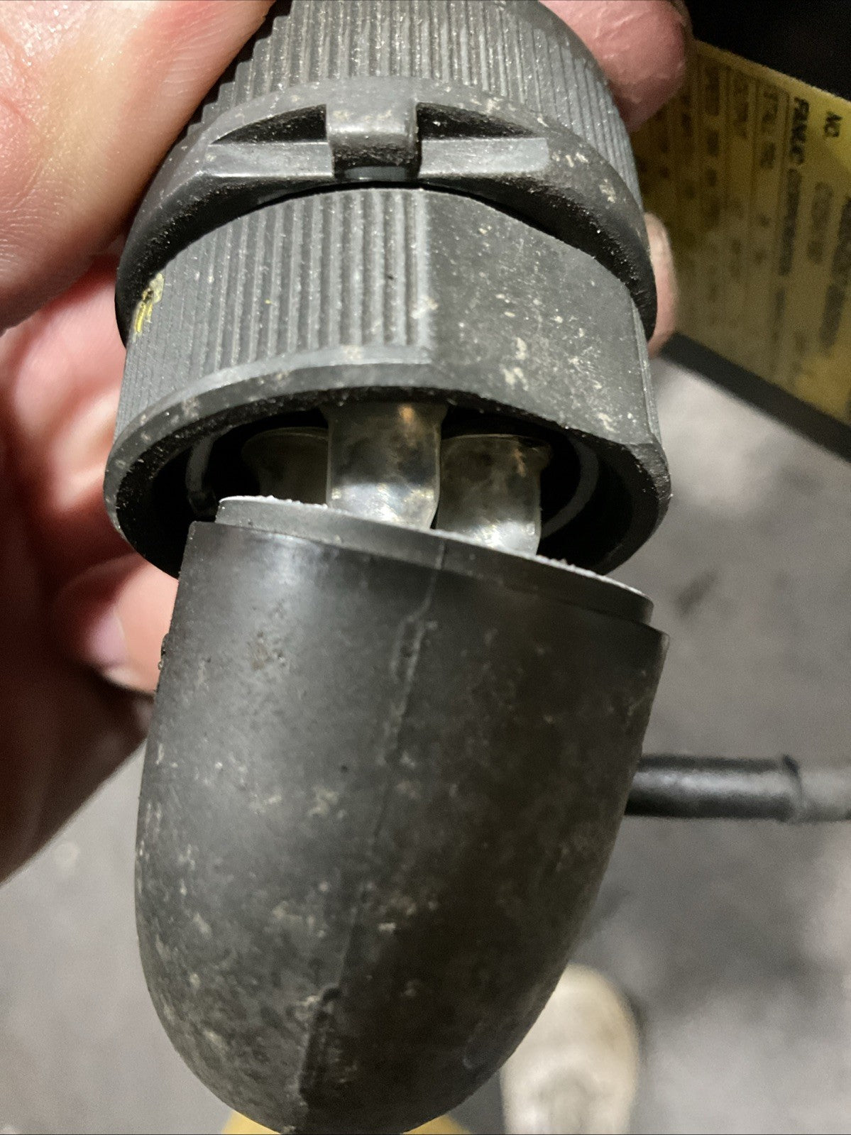 FANUC ROBOT *23077.2HRS* R-2000iB 200T A05B-1324-B585 R-30iA A05B-2538-B15523