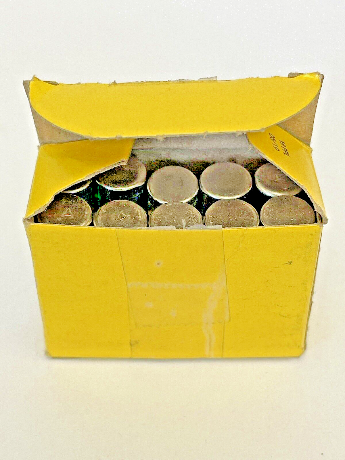 BUSSMANN - *BOX OF 10* - FNQ-R-20 - 600 VAC - TIME-DELAY, CURRENT-LIMITING2