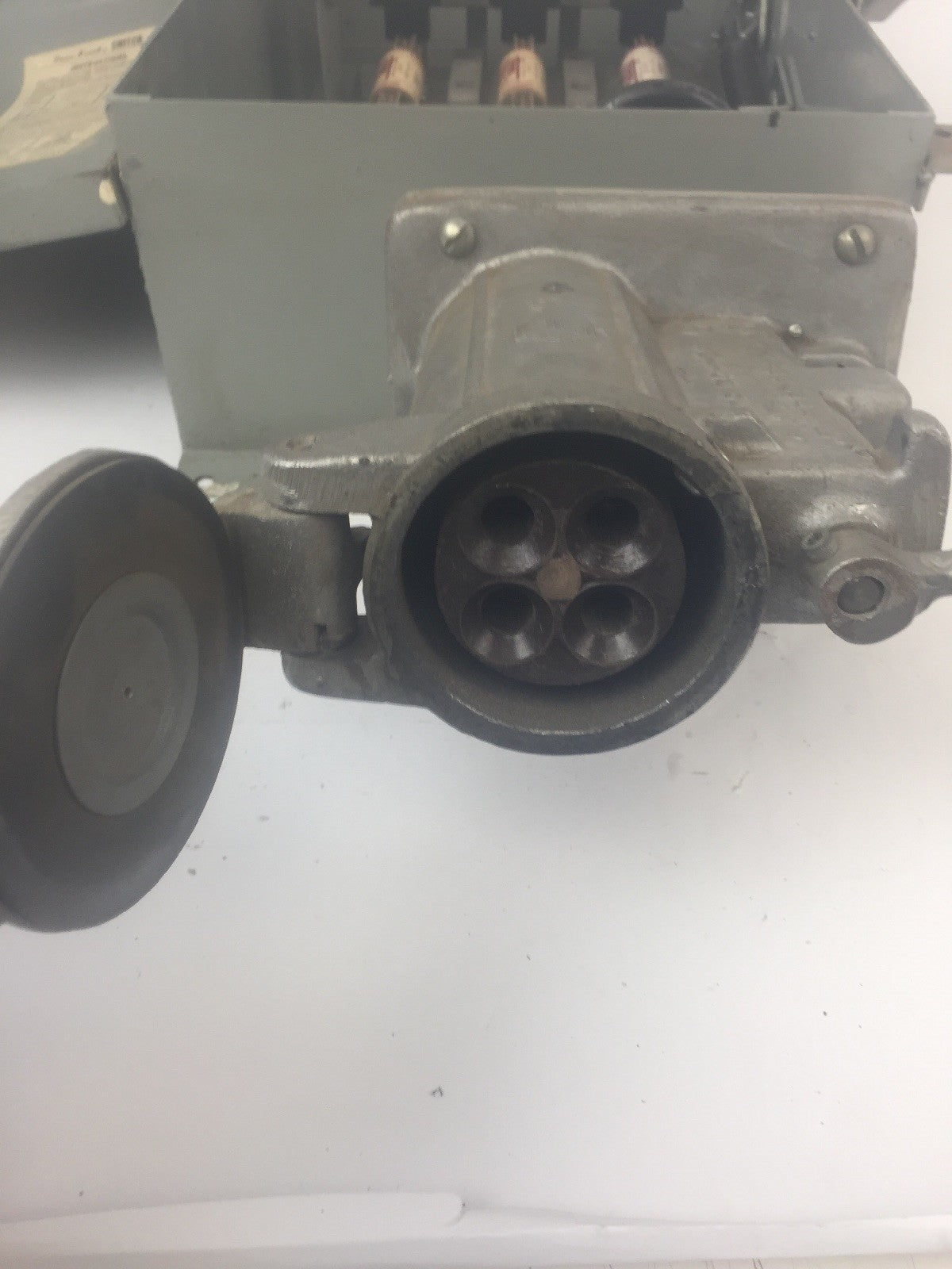 GOULD I-T-E F353H-CH FUSIBLE SAFETY SWITCH 600VAC 250VDC 100AMP 3PH 75HP 3 POLE11