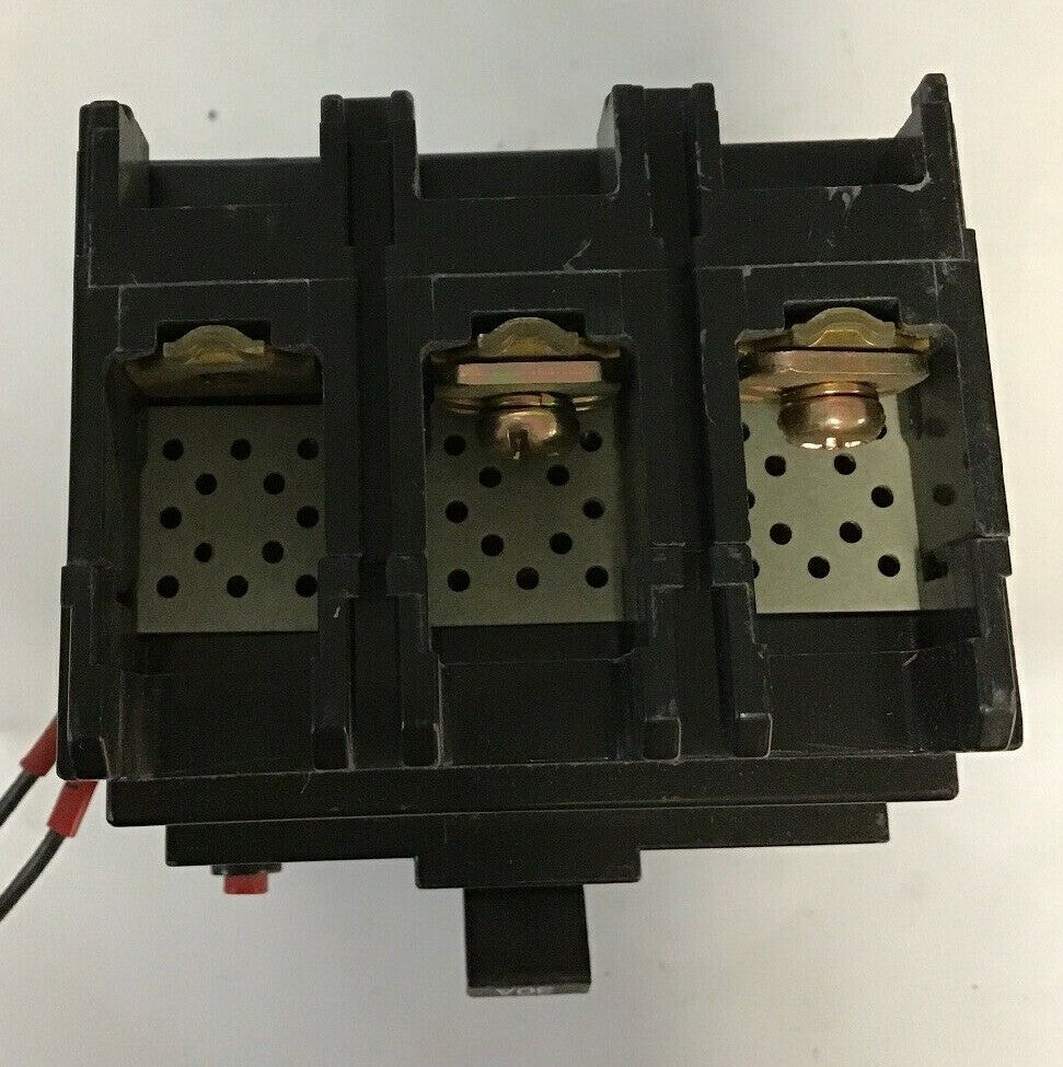 FUJI ELECTRIC SG53R CIRCUIT BREAKER 30AMP 100-200V 25KA 7