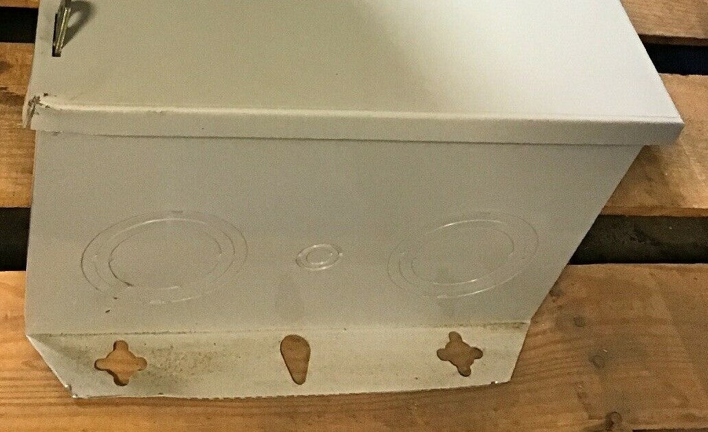 CHALLENGER HD324NFC 200AMP 240VAC DUTY SAFETY SWITCH 9