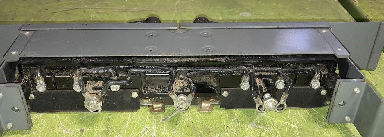 Federal Pacific QMQB-3332C Fusible Panelboard Switch w/Hardware -30 Amp 240VAC3