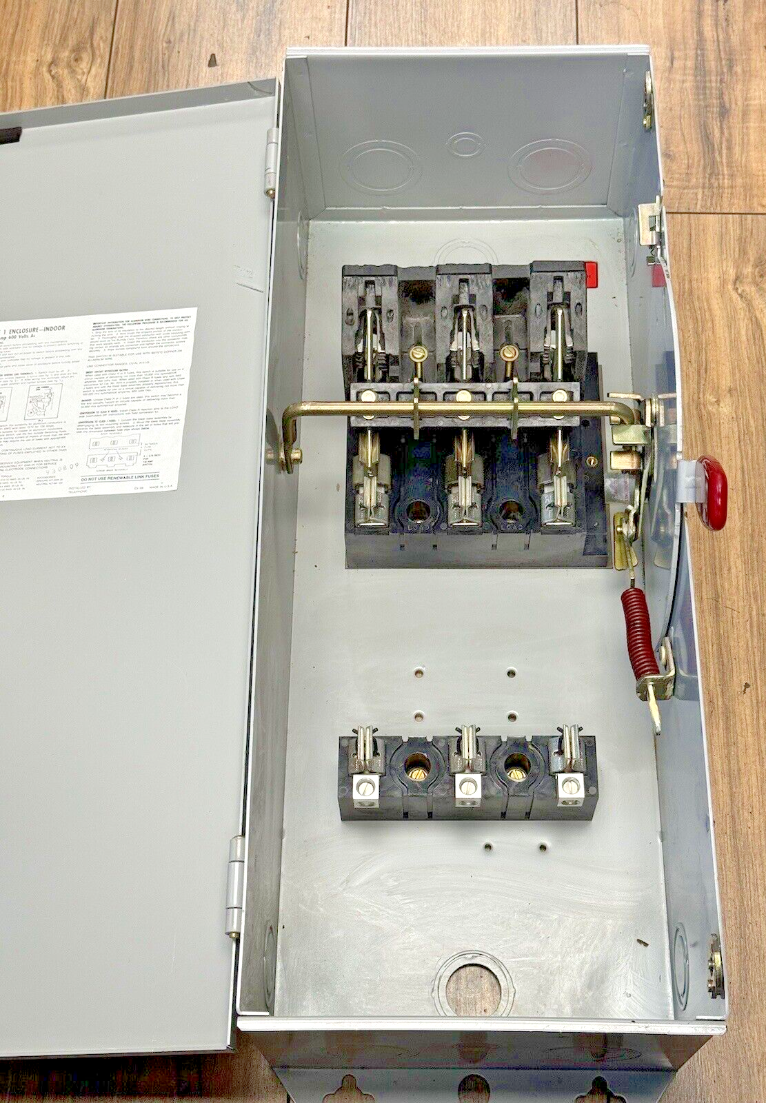 CHALLENGER - HD3630 - SAFETY SWITCH - 100 AMP, 3 POLE, 600 VAC, NEMA TYPE 19