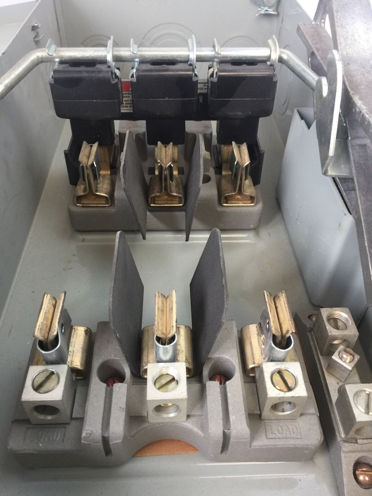 ITE JN423 ENCLOSED SWITCH 100A 240VAC 30HP TYPE 1 ENCLOSURE VACU-BREAK SWITCH W11