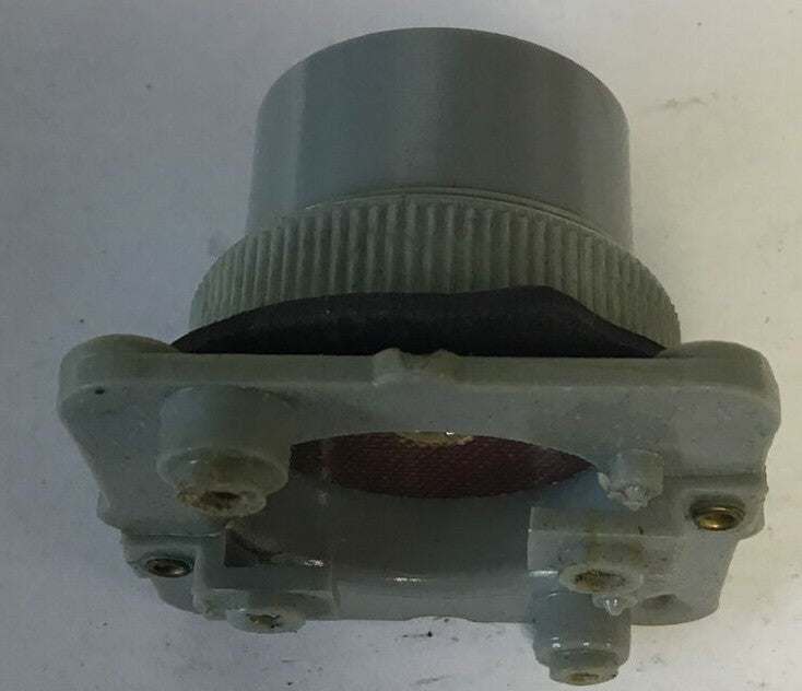 REES L8 PUSH BUTTON ORAGNE PLASTIC HOUSING ****LOTOF3****8