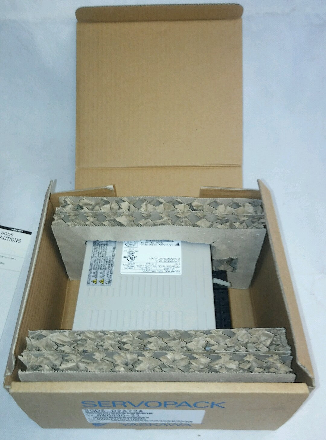 Yaskawa SGDS-02A72A Servo Driver3