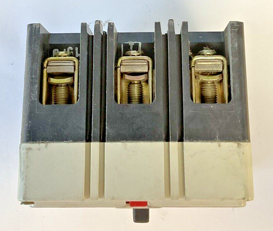 WESTINGHOUSE FD3015 CIRCUIT BREAKER6