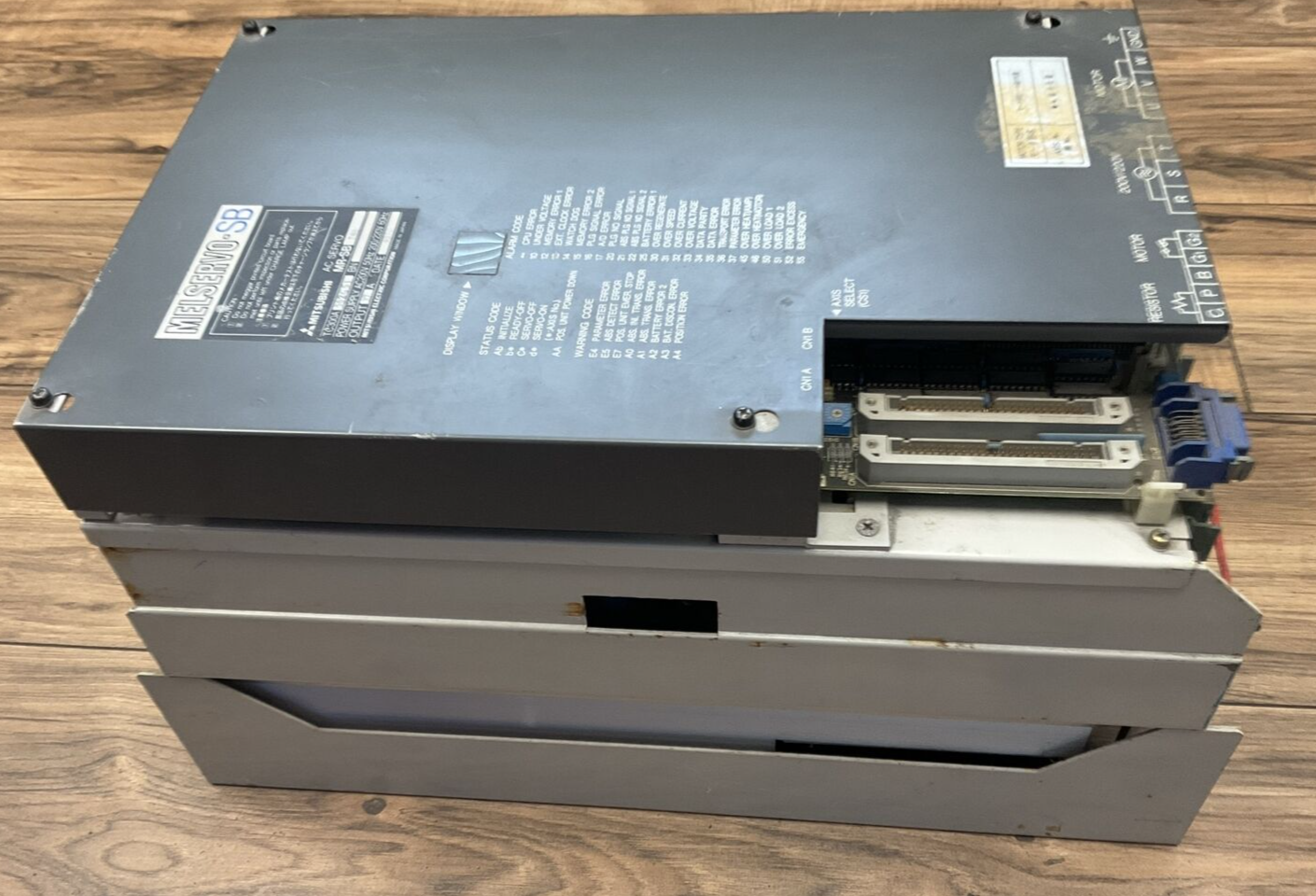 MITSUBISHI MR-SB700 AC SERVO DRIVE MELSERVO-SB 200VAC 37A TC300A002G515