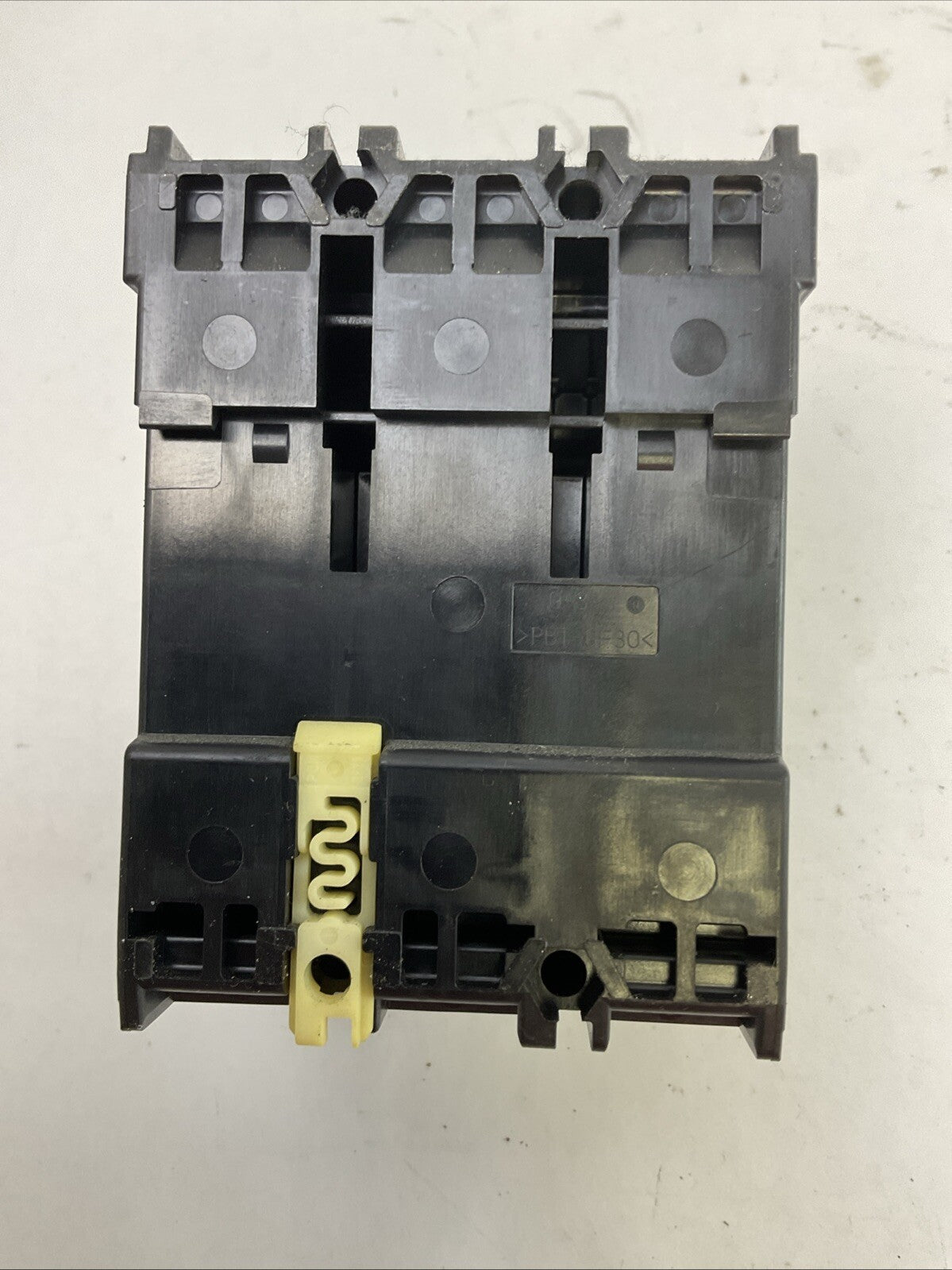 FUJI EA33AC FA AUTO BREAKER 5A 3POLE5