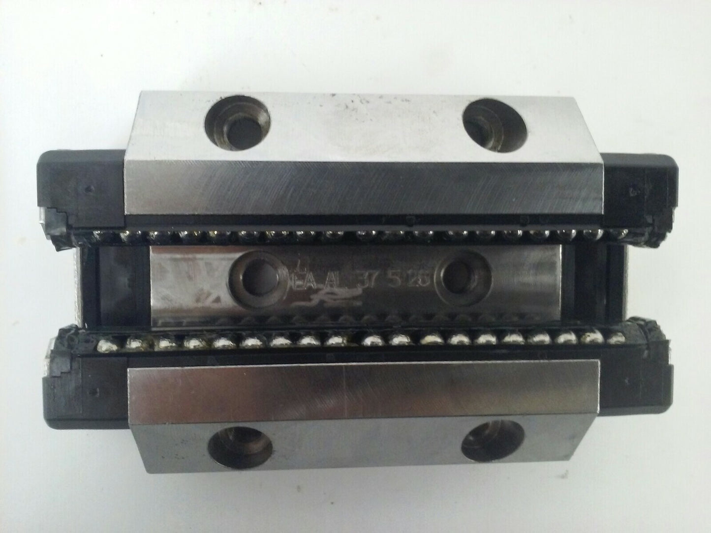 REXROTH MNR: R165323220 685 RUNNER BLOCK/ BAIL RAIL5